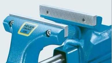 可换钳口台虎钳